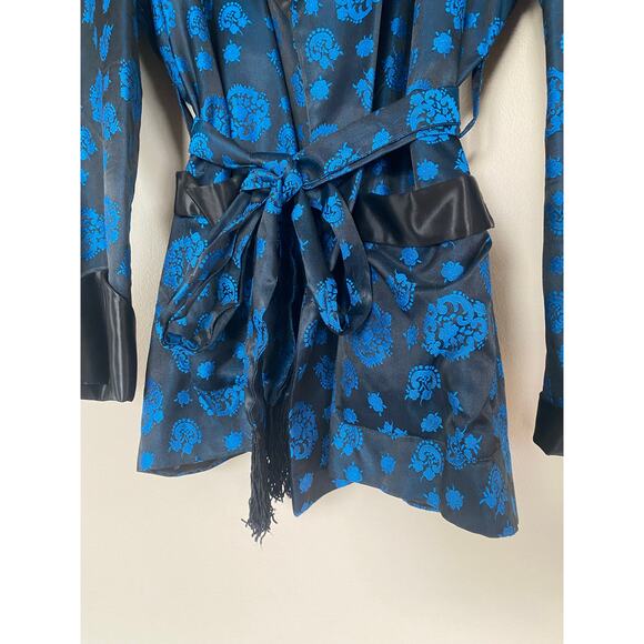 Vintage Brocade Smoking Robe /Jacket - Picture 3 of 5